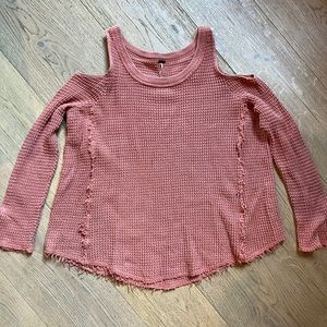Free people sweater/sweatshirt coral waffle texture.